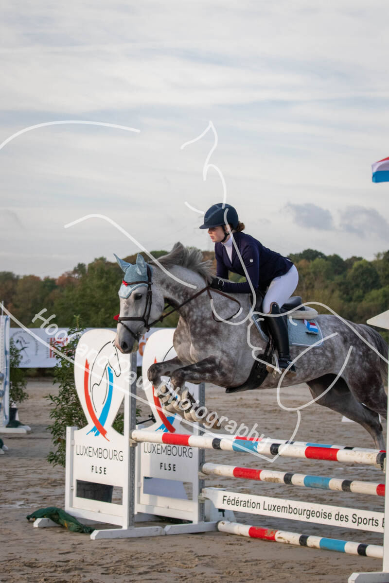bouferterhaff-jumping-14-standard-95yzqi.jpg