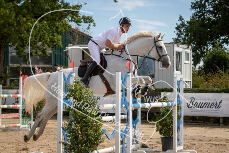 bouferterhaff-jumping-16-standard-z94v5h.jpg