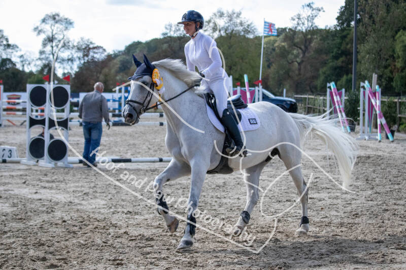 bouferterhaff-jumping-171-standard.jpg