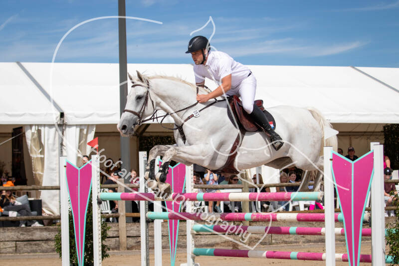 bouferterhaff-jumping-18-standard-m16dl9.jpg