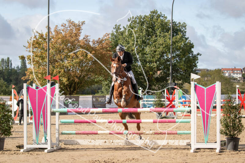 bouferterhaff-jumping-18-standard-x059k6.jpg