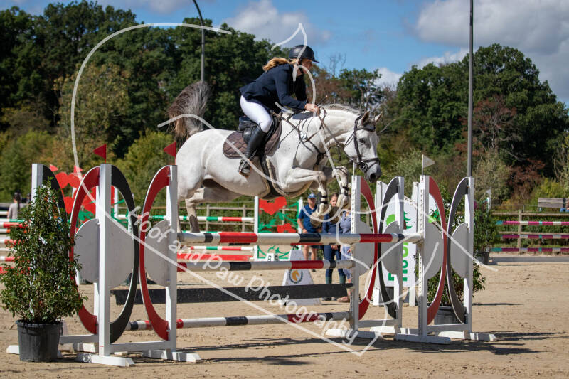 bouferterhaff-jumping-18-standard.jpg