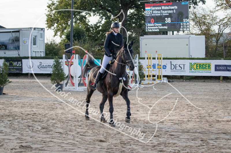 bouferterhaff-jumping-2-standard-xgt89c.jpg