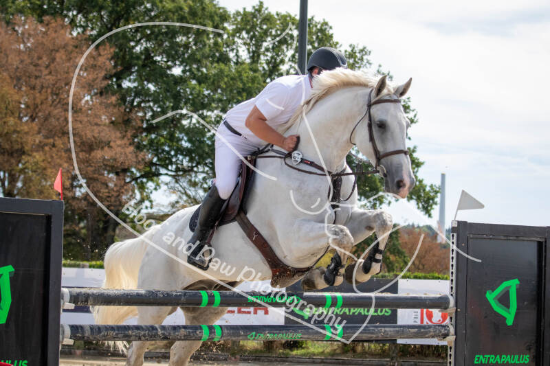 bouferterhaff-jumping-21-standard-tr7wq4.jpg