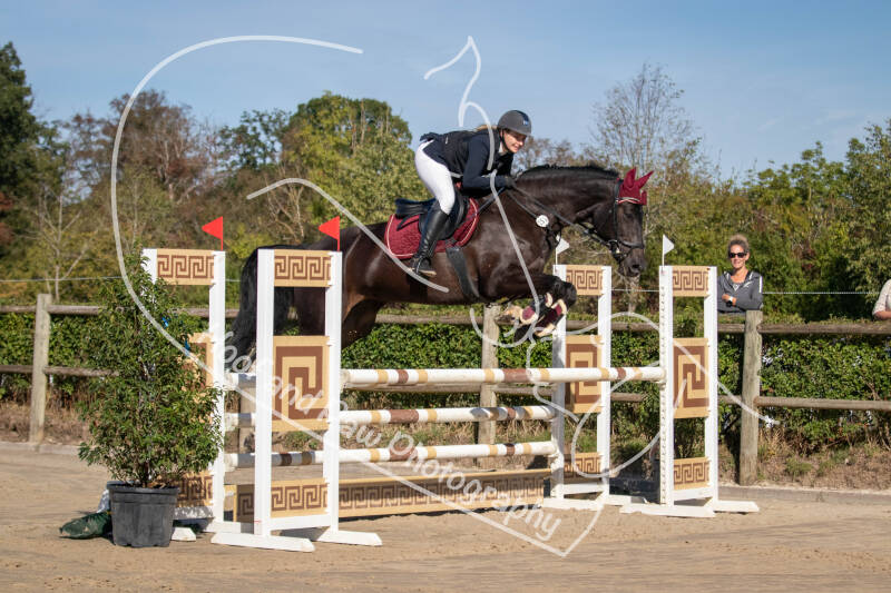 bouferterhaff-jumping-23-standard-aocoiy.jpg