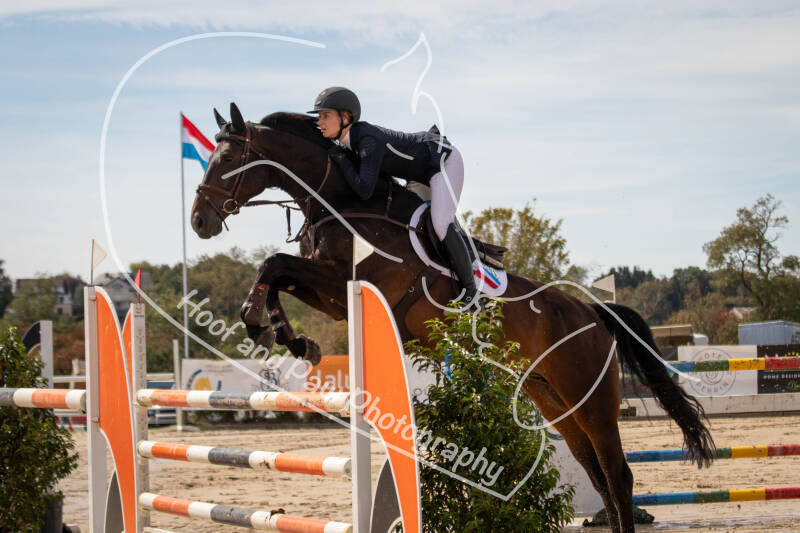 bouferterhaff-jumping-23-standard-ofcs88.jpg