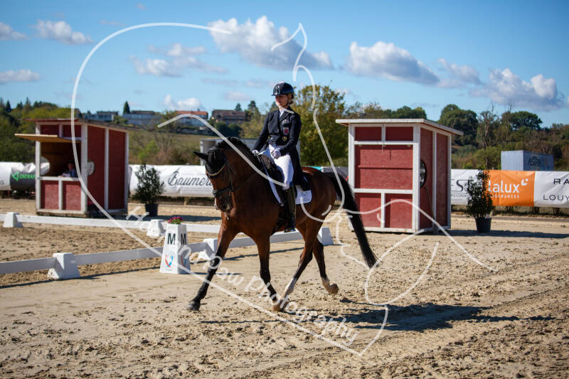 bouferterhaff-jumping-23-standard-qmg8to.jpg