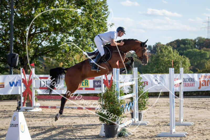 bouferterhaff-jumping-24-standard-t47078.jpg