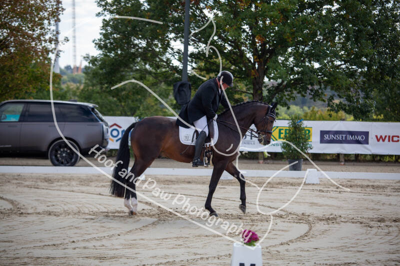 bouferterhaff-jumping-25-standard-22p6lw.jpg