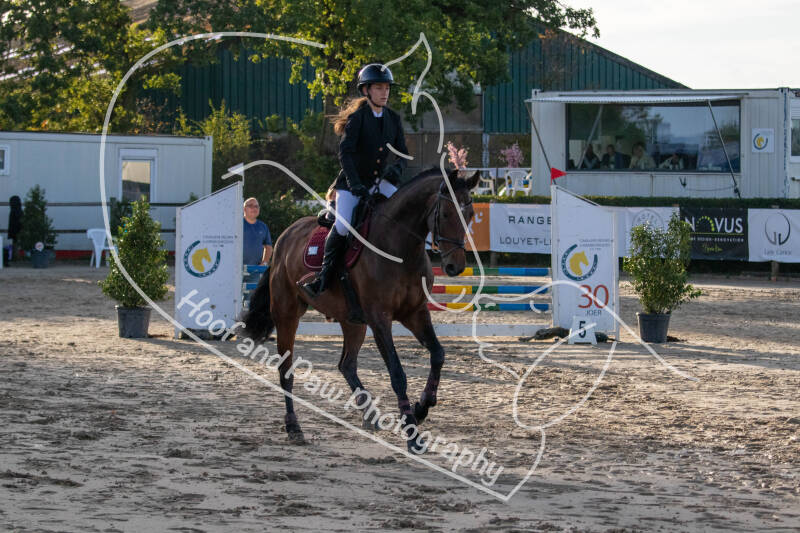 bouferterhaff-jumping-25-standard-ib1ipb.jpg