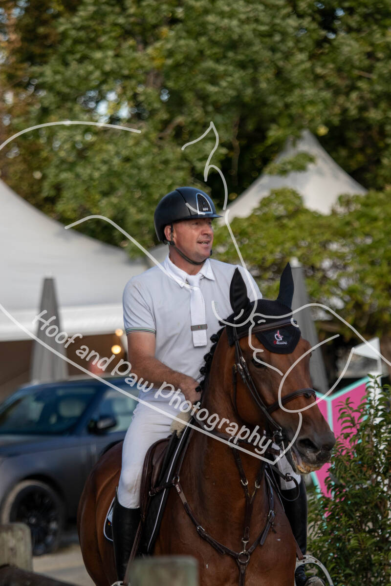 bouferterhaff-jumping-27-standard-5g5wez.jpg