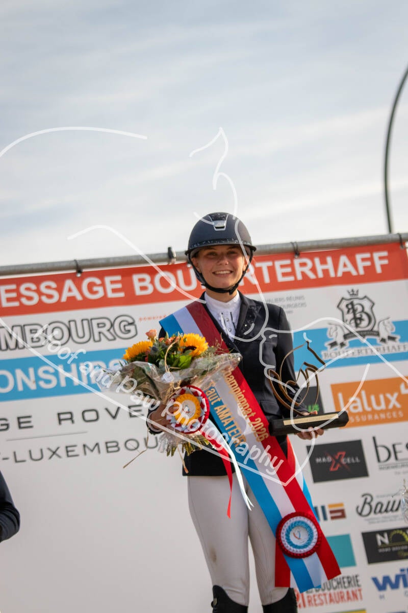 bouferterhaff-jumping-27-standard-dq7f6n.jpg