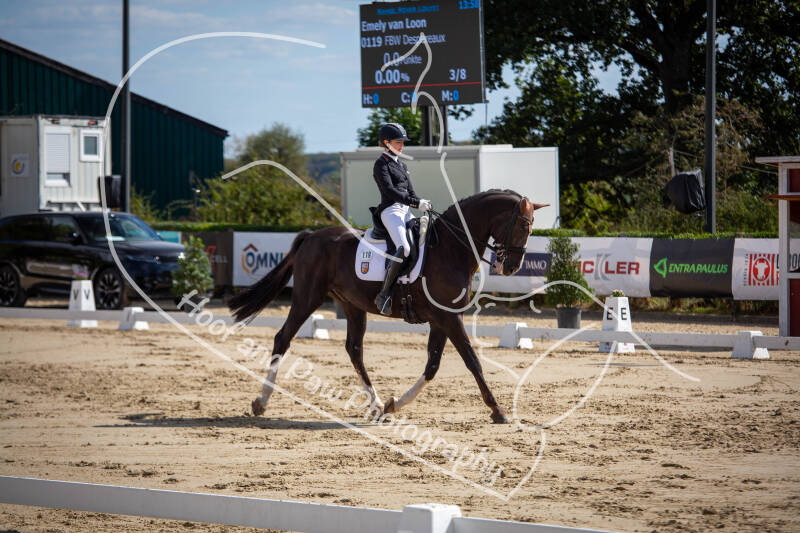 bouferterhaff-jumping-28-standard-o98aph.jpg