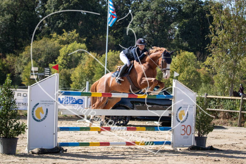 bouferterhaff-jumping-29-standard-cb43ne.jpg
