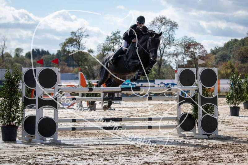 bouferterhaff-jumping-31-standard-lodyir.jpg