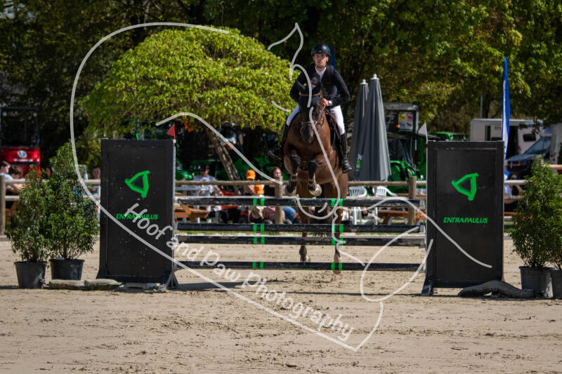 bouferterhaff-jumping-31-standard-xxymai.jpg