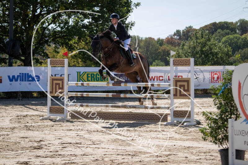 bouferterhaff-jumping-32-standard-bxndlt.jpg