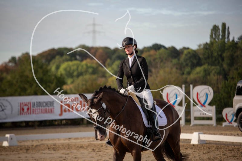 bouferterhaff-jumping-32-standard-kchkxq.jpg