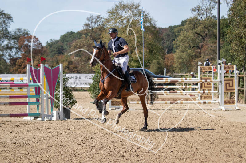 bouferterhaff-jumping-33-standard-2qaz2b.jpg