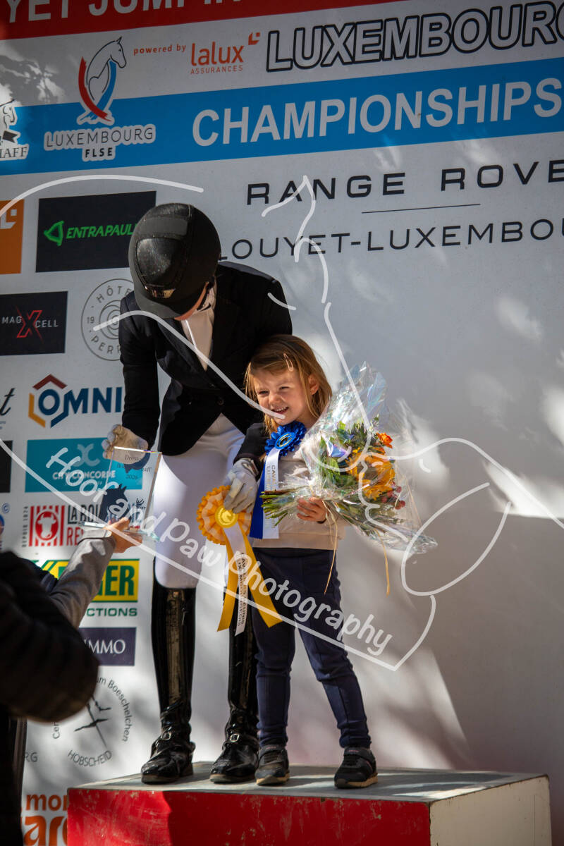 bouferterhaff-jumping-34-standard-x2zhk8.jpg