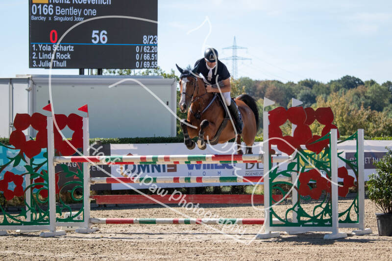 bouferterhaff-jumping-35-standard-lsjkne.jpg