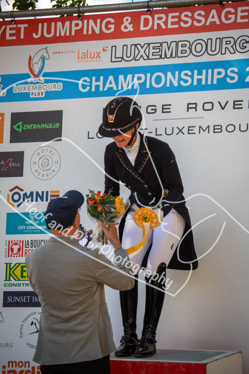 bouferterhaff-jumping-43-standard-olwsfq.jpg