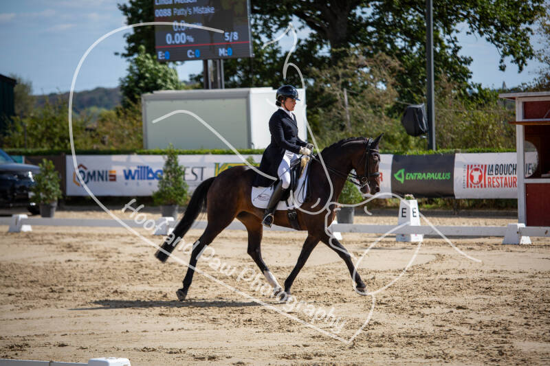 bouferterhaff-jumping-44-standard-3oojqn.jpg