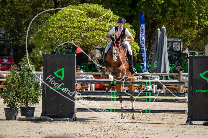 bouferterhaff-jumping-45-standard-mwqc74.jpg