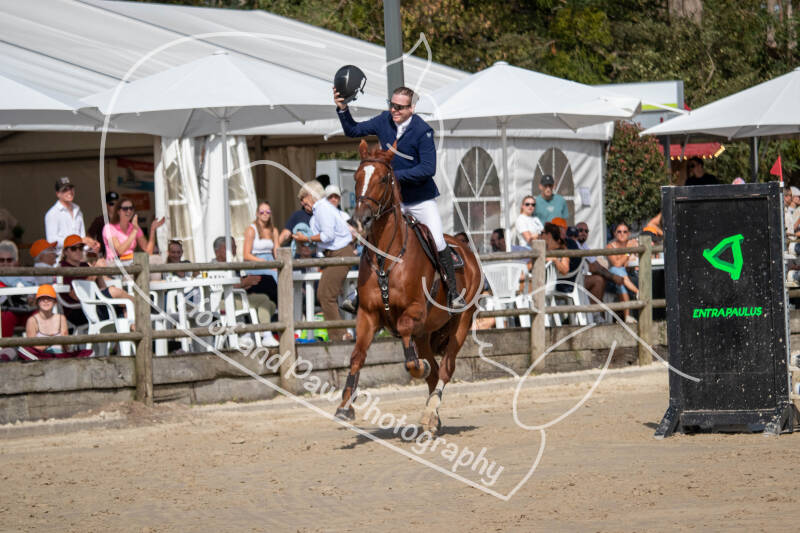 bouferterhaff-jumping-46-standard-ovk9c3.jpg