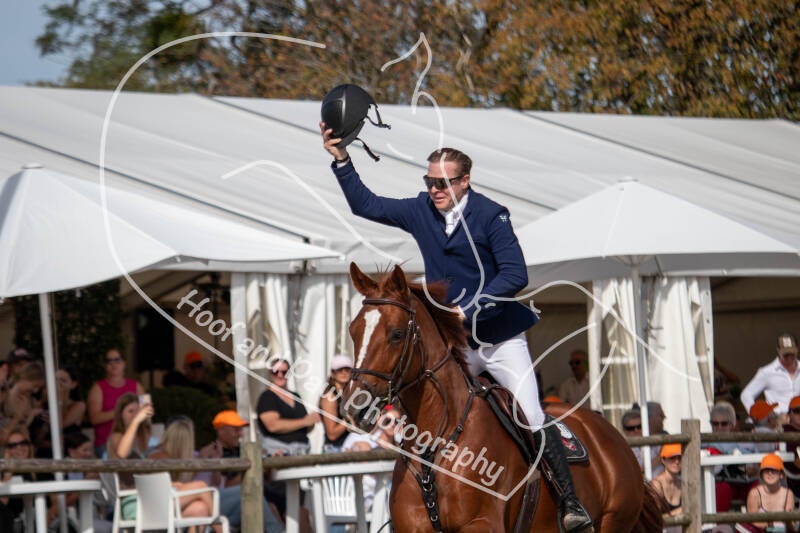 bouferterhaff-jumping-47-standard-j0up09.jpg