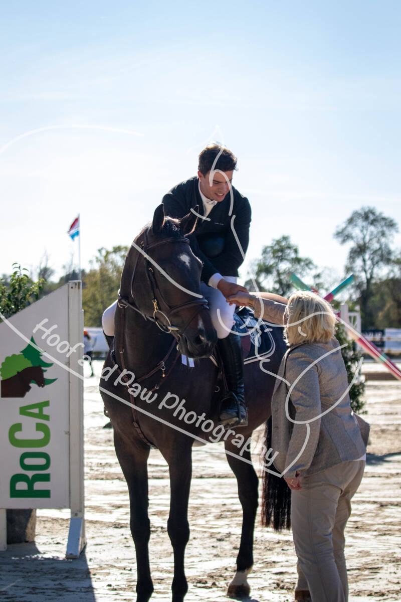 bouferterhaff-jumping-47-standard-xwo6bs.jpg