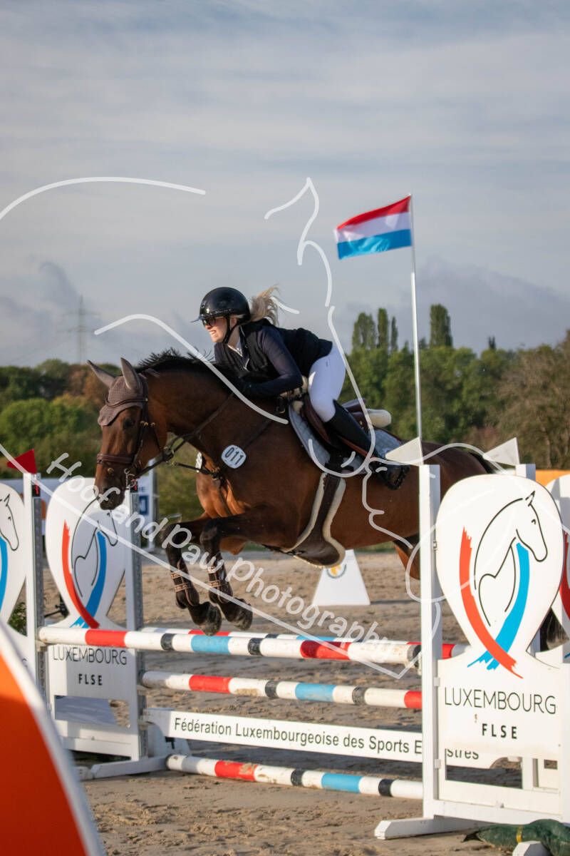 bouferterhaff-jumping-47-standard-zufk1c.jpg