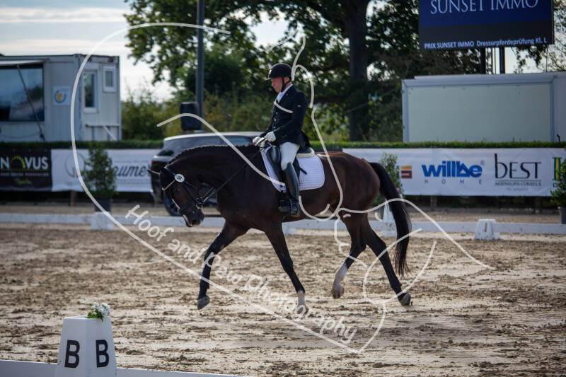 bouferterhaff-jumping-52-standard-0psvkl.jpg