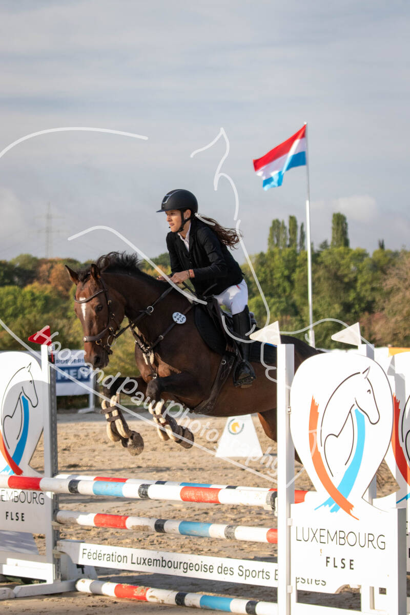 bouferterhaff-jumping-53-standard-qj2fbb.jpg
