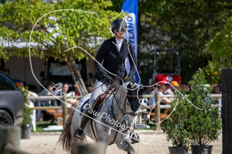 bouferterhaff-jumping-55-standard-ir8qhe.jpg