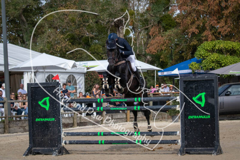 bouferterhaff-jumping-57-standard-90tuqk.jpg