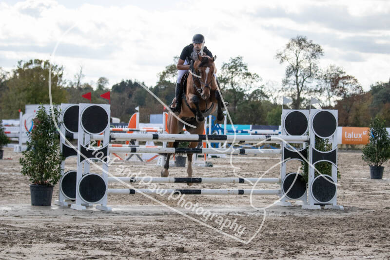 bouferterhaff-jumping-59-standard-fr9mnc.jpg