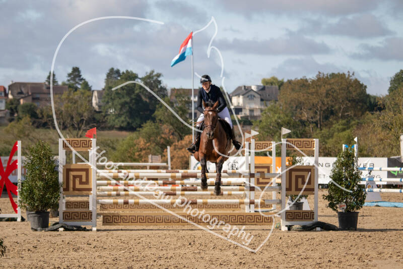 bouferterhaff-jumping-61-standard-igtr9b.jpg