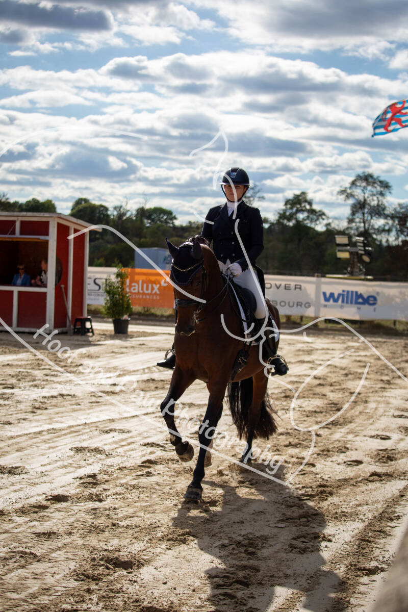 bouferterhaff-jumping-65-standard-u07t0k.jpg