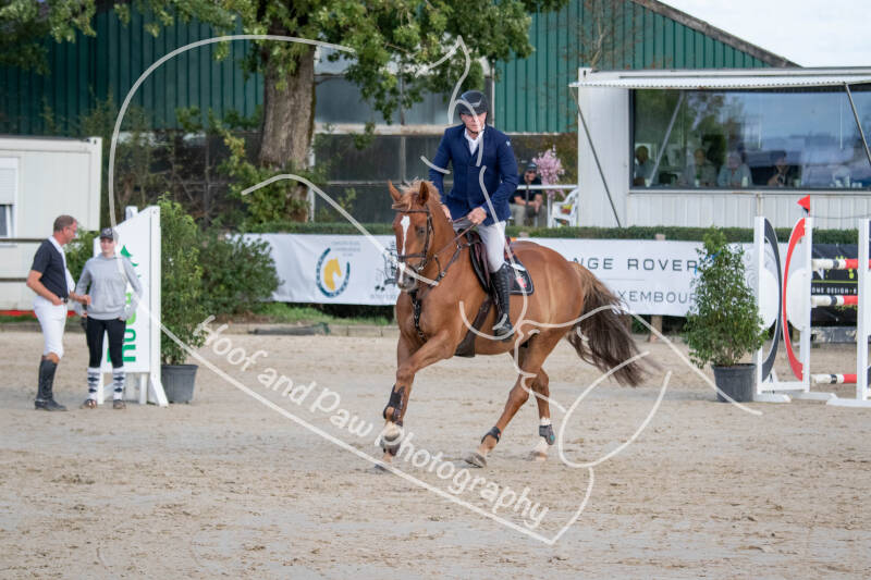 bouferterhaff-jumping-68-standard-zswapz.jpg