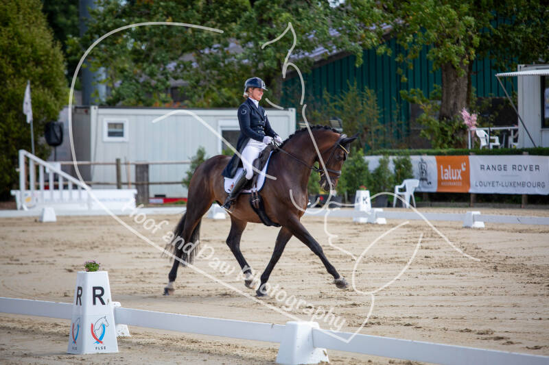 bouferterhaff-jumping-7-standard-bkrlx2.jpg
