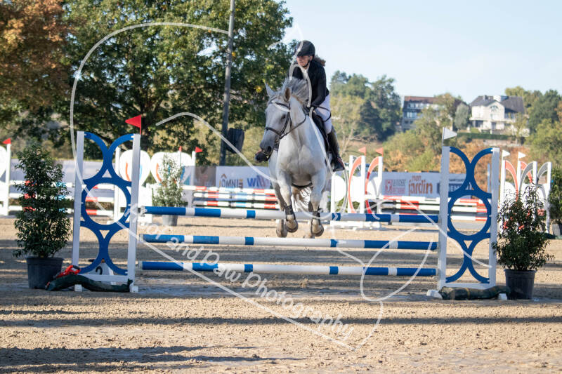 bouferterhaff-jumping-7-standard-s9bctw.jpg