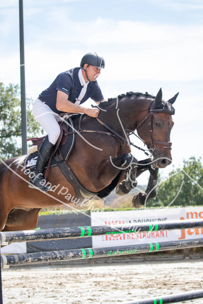 bouferterhaff-jumping-76-standard-gp3ase.jpg