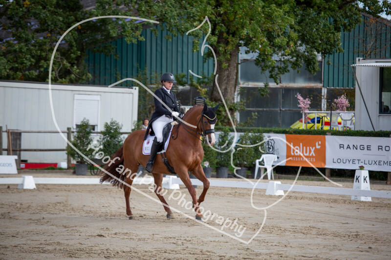bouferterhaff-jumping-76-standard-xk3sem.jpg