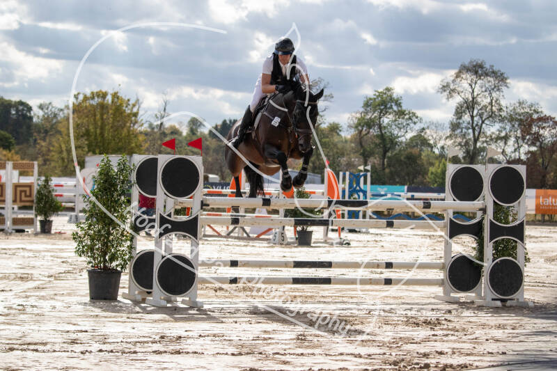 bouferterhaff-jumping-76-standard-ys94wu.jpg