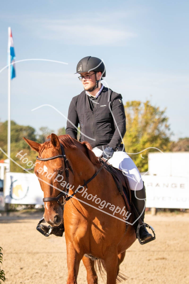 bouferterhaff-jumping-77-standard-cecndx.jpg