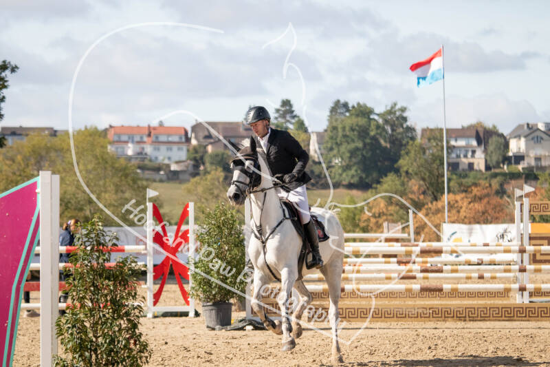 bouferterhaff-jumping-77-standard-kfszty.jpg