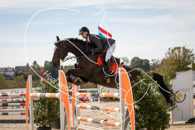 bouferterhaff-jumping-8-standard-6ijbjc.jpg
