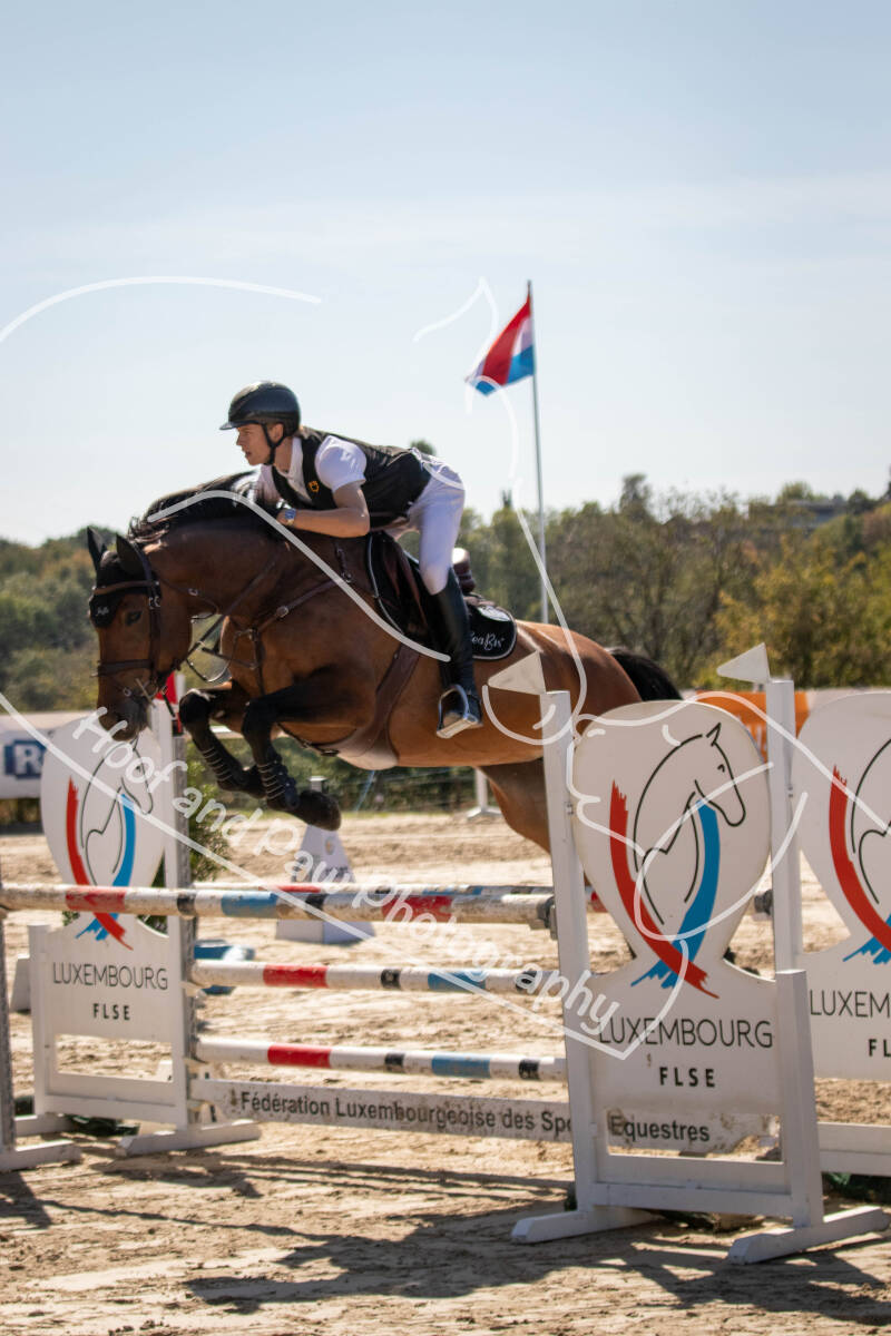 bouferterhaff-jumping-80-standard-ksiosy.jpg