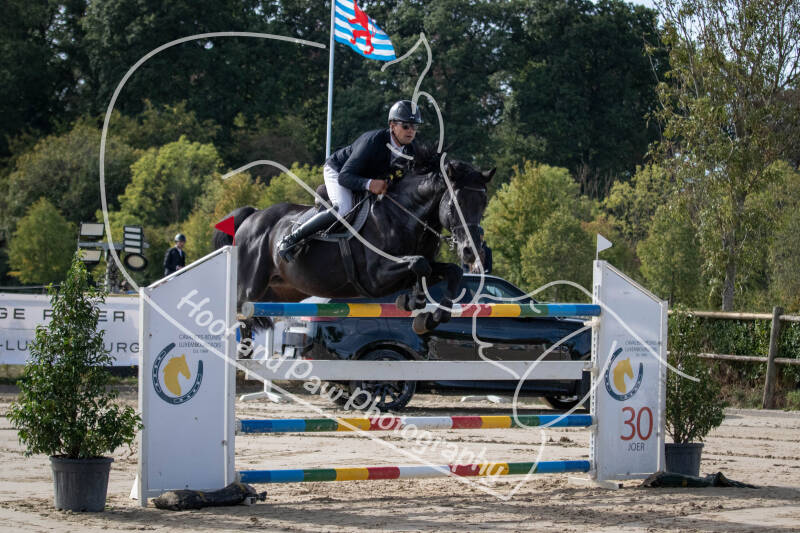 bouferterhaff-jumping-80-standard-ur3k9x.jpg